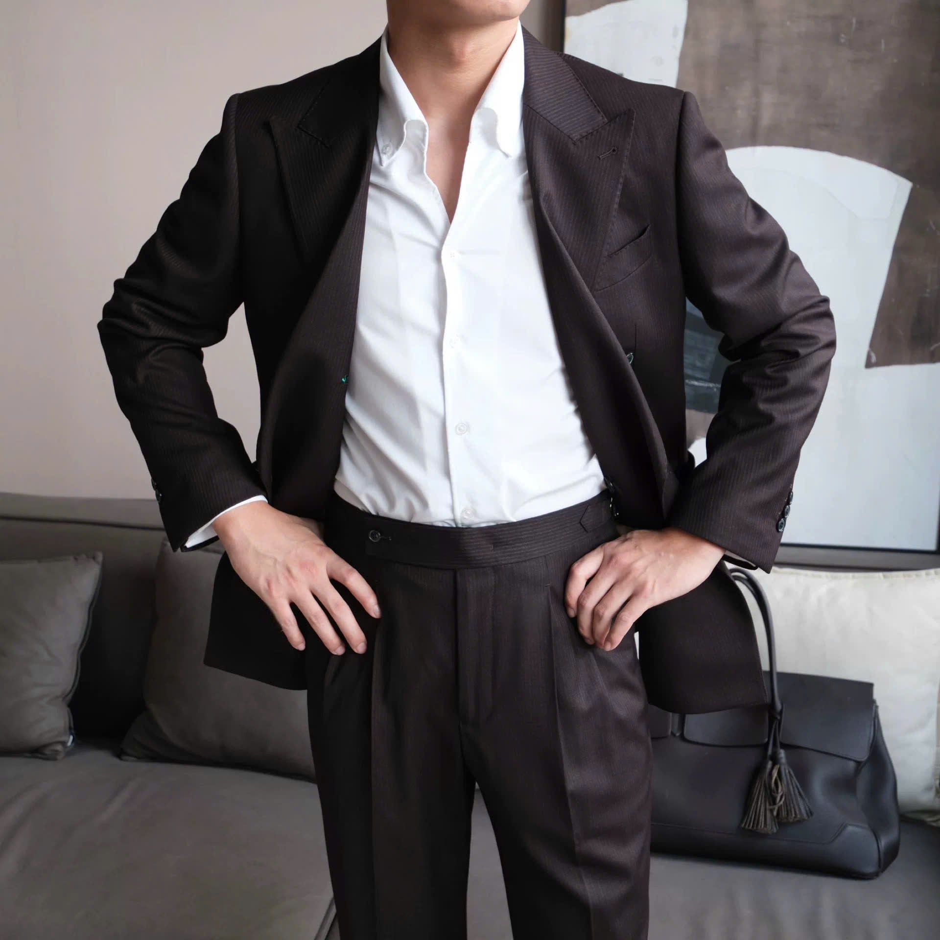 Veroza Espresso Suit – HAROLD
