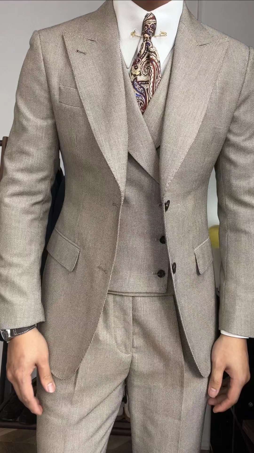 Gregory Single-Breasted Suit