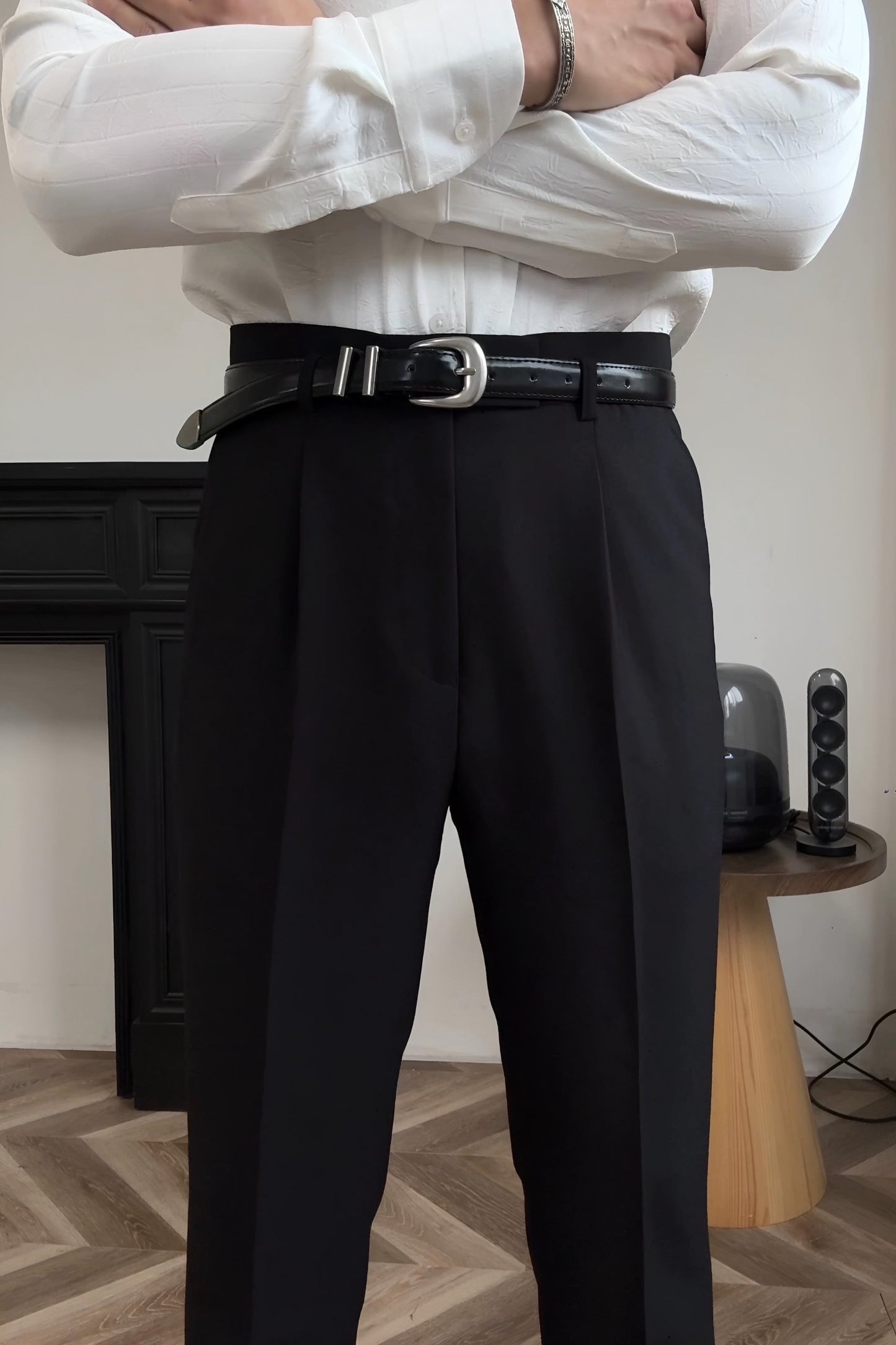 Hollywood Trousers Season 1 (Includes: Belt)