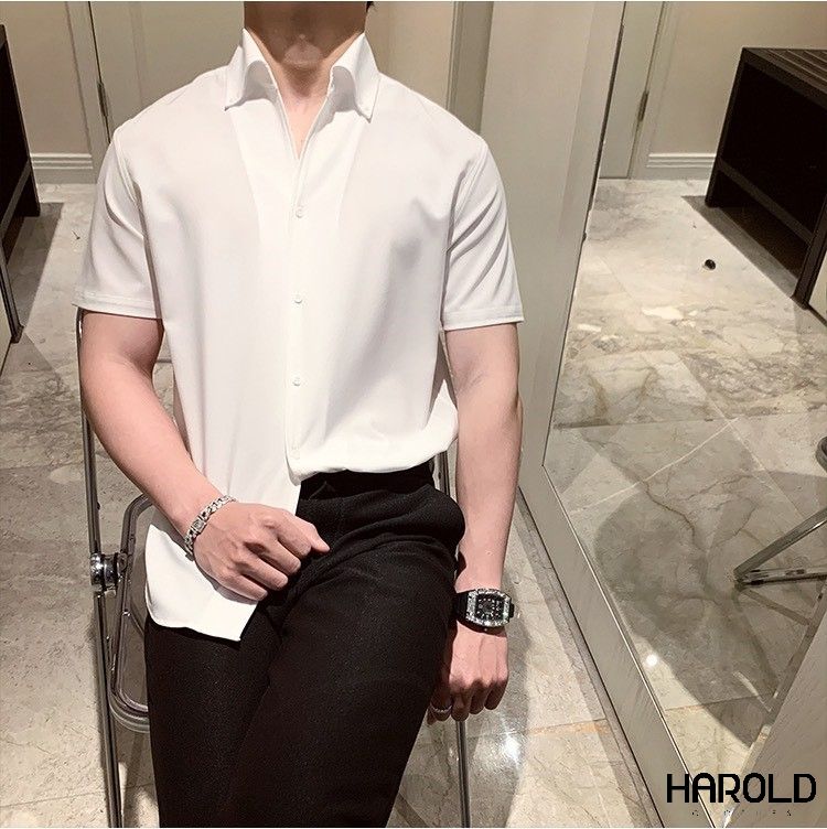 [Premium] Button Down Short-Sleeved Shirt