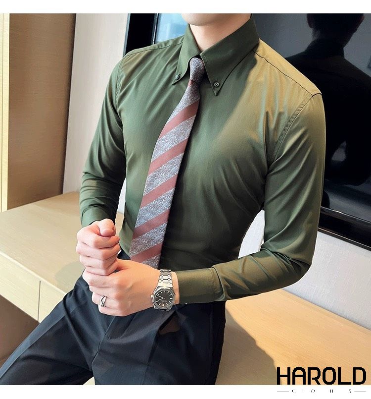 Straight Point Collar Shirt